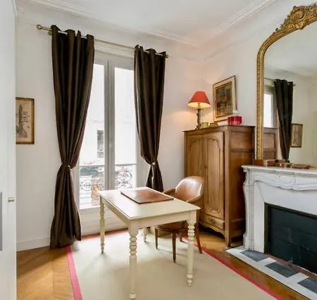 Charming Bedroom Paris