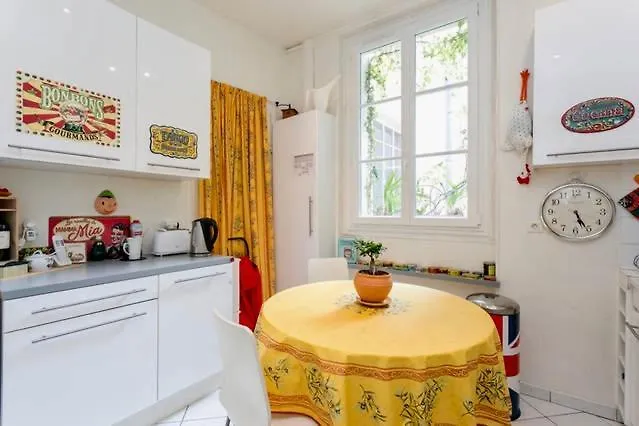 Quarto em Acomodações Particulares Charming Bedroom Paris